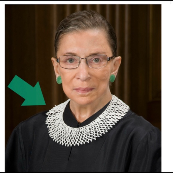 Vintage RBG style beaded Jabot, hand made - Picture 3 of 3